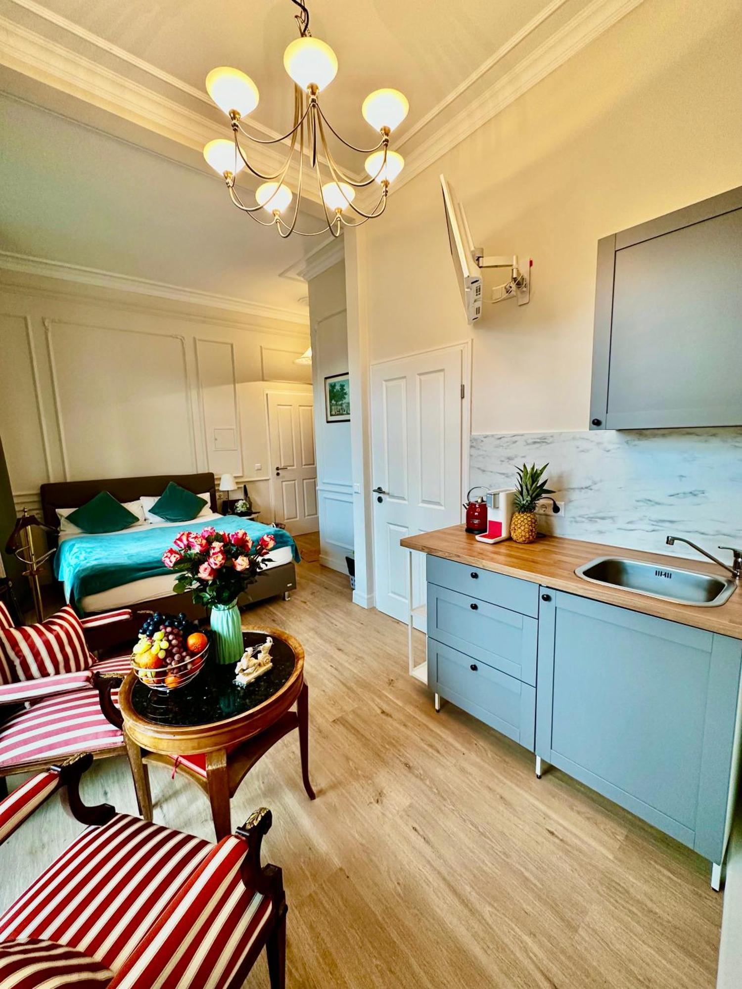 Hirsch Appartements バーデン＝バーデン エクステリア 写真