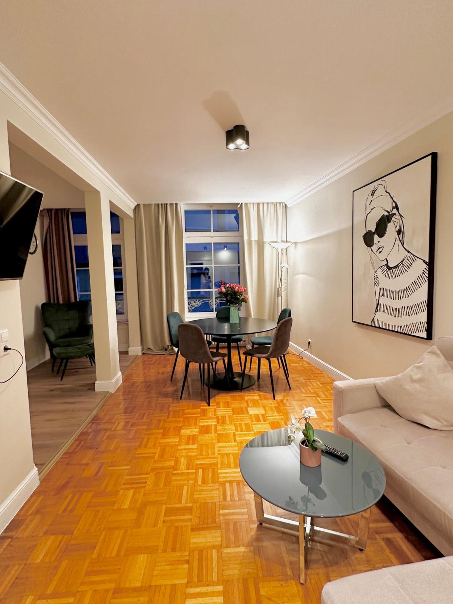 Hirsch Appartements バーデン＝バーデン エクステリア 写真