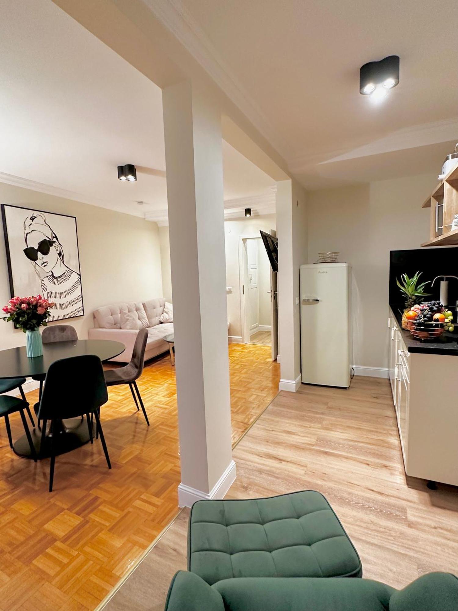 Hirsch Appartements バーデン＝バーデン エクステリア 写真